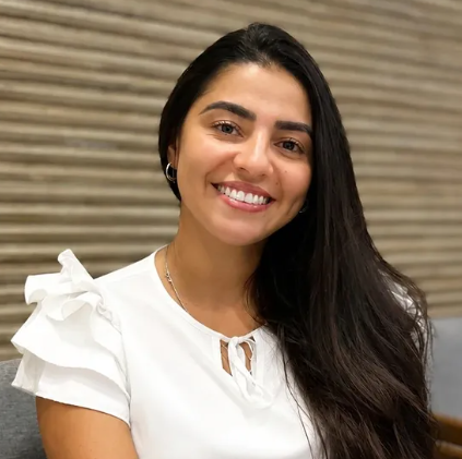 Dra. Mariana Magalhães Vasti